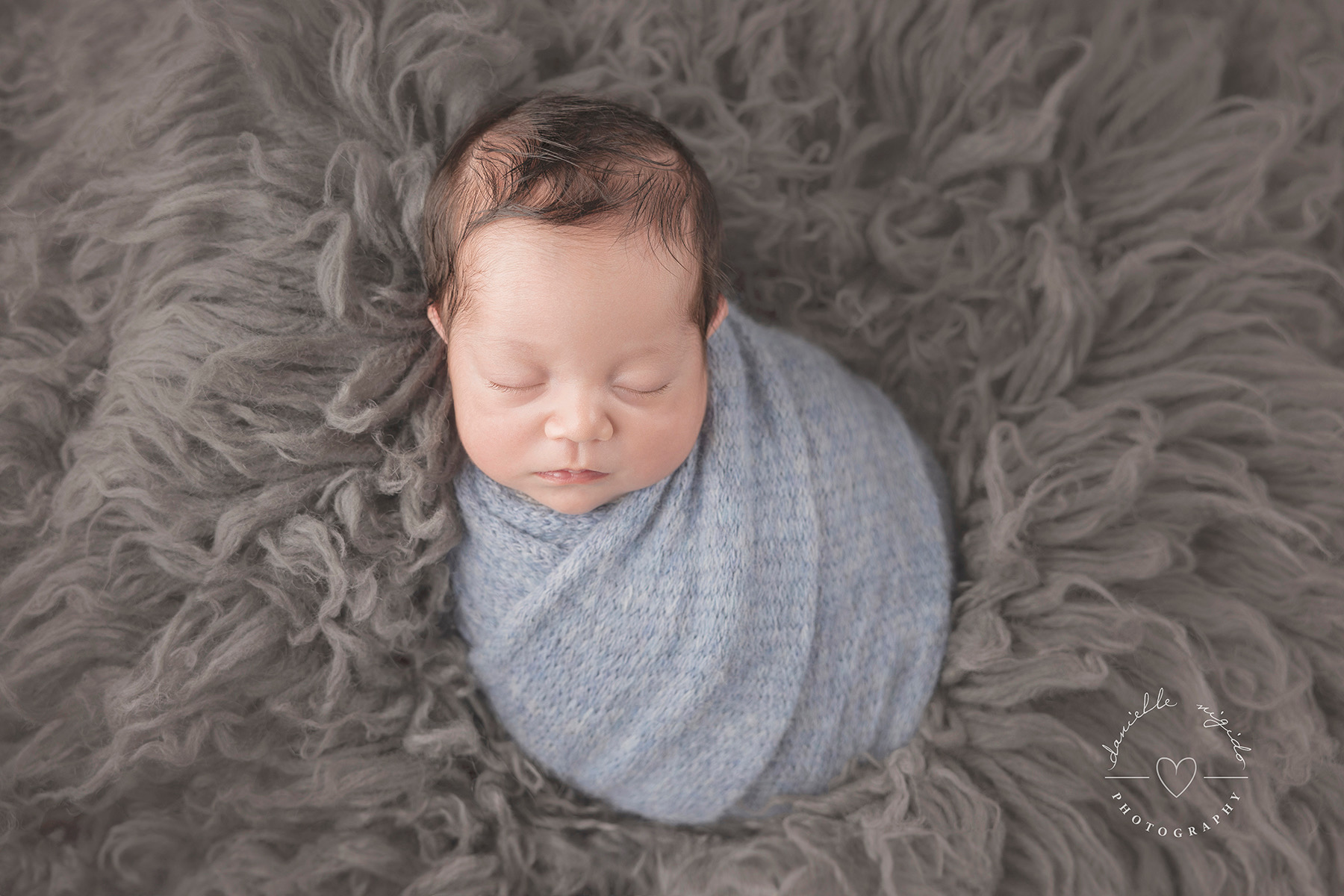 Melbourne newborn photographer DNP