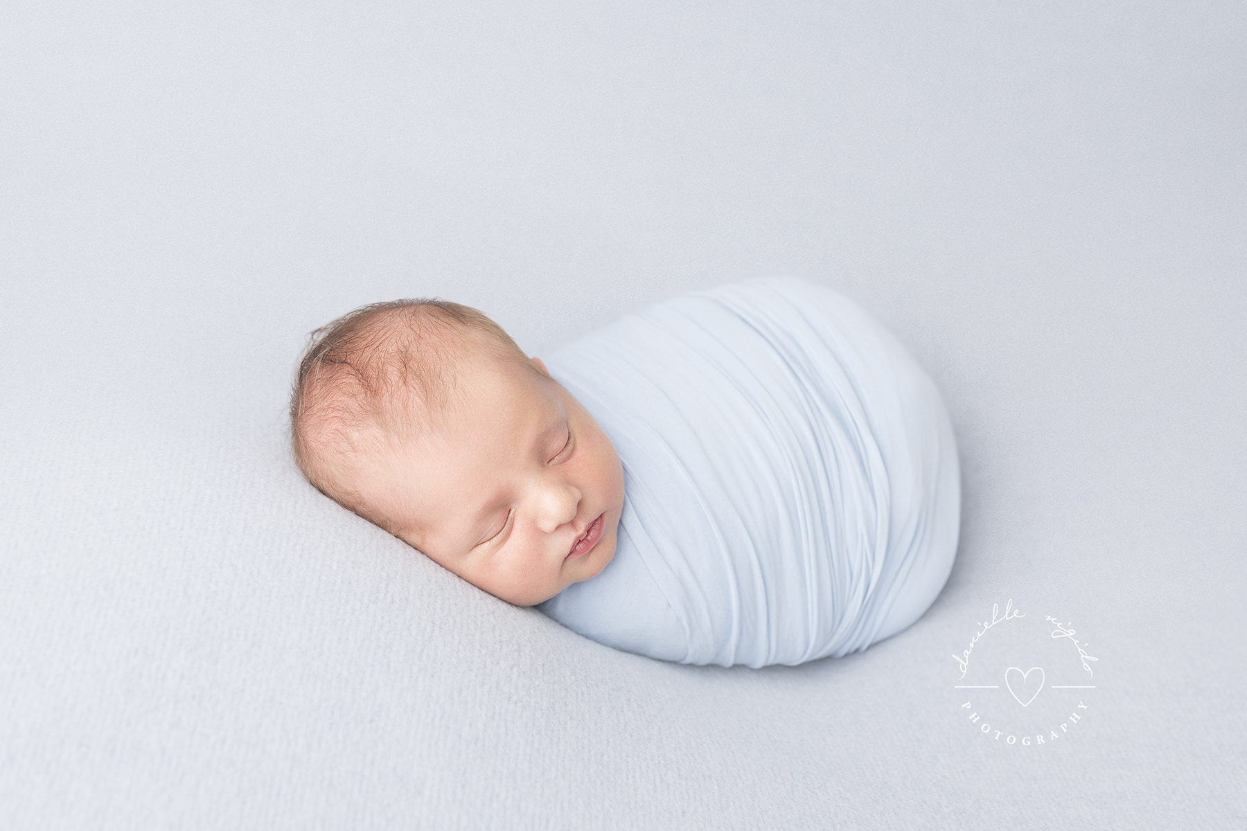 newborn professional photos western suburbs