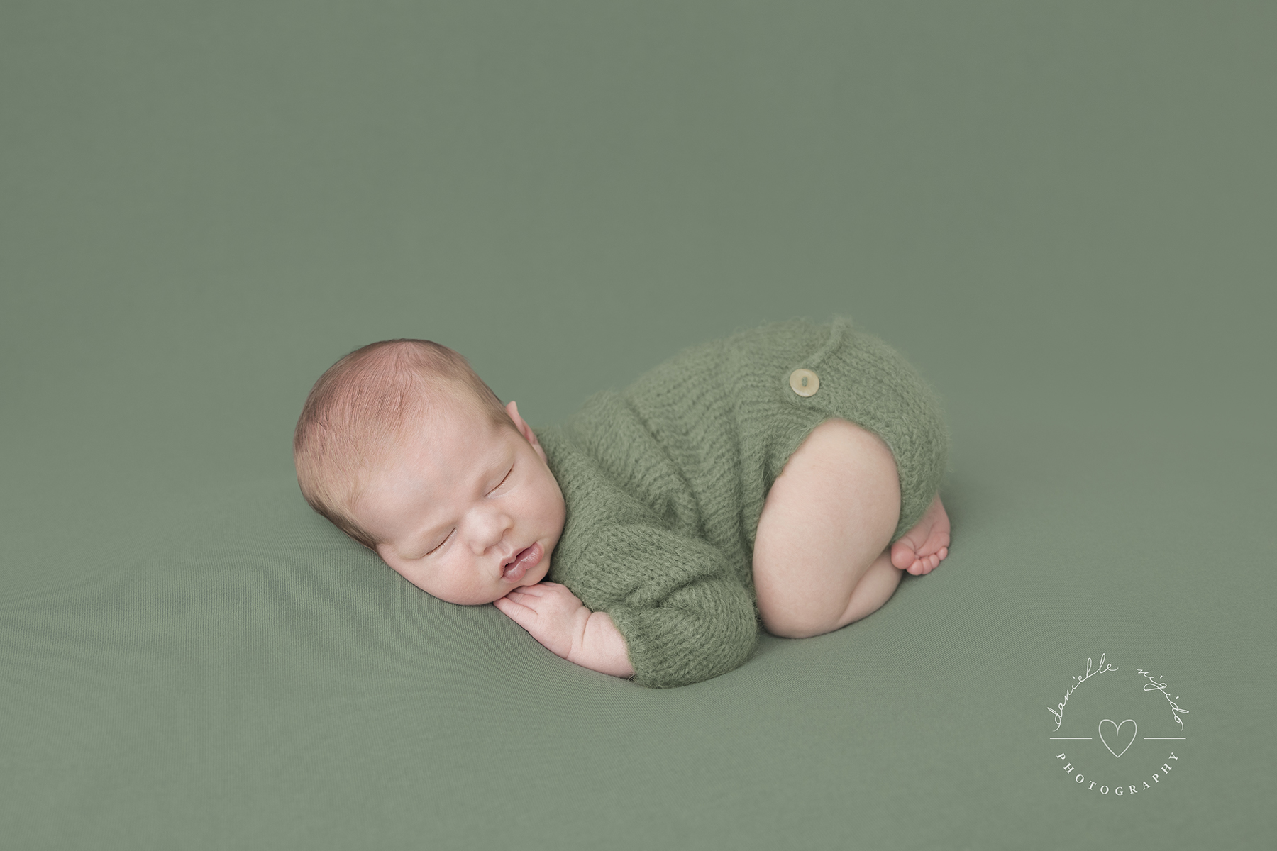 baby newborn photos Melbourne 